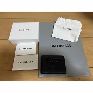 バレンシアガ(Balenciaga)の【中古】バレンシアガ　三つ折財布　黒(財布)