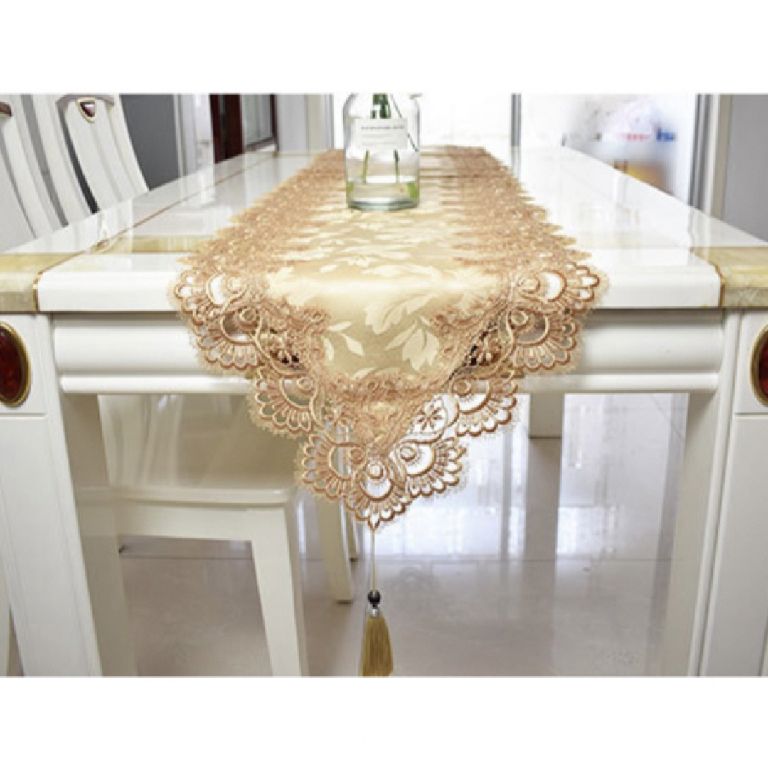 テーブルランナー テーブルクロス レース 刺繍 北欧 40×180cm インテリア/住まい/日用品のキッチン/食器(テーブル用品)の商品写真