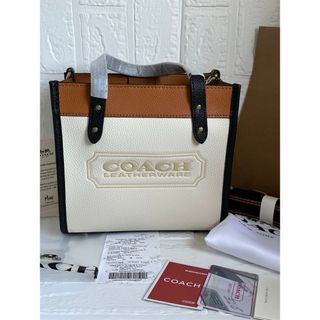 COACH - コーチ　ミニショルダーバッグ　2WAY新作