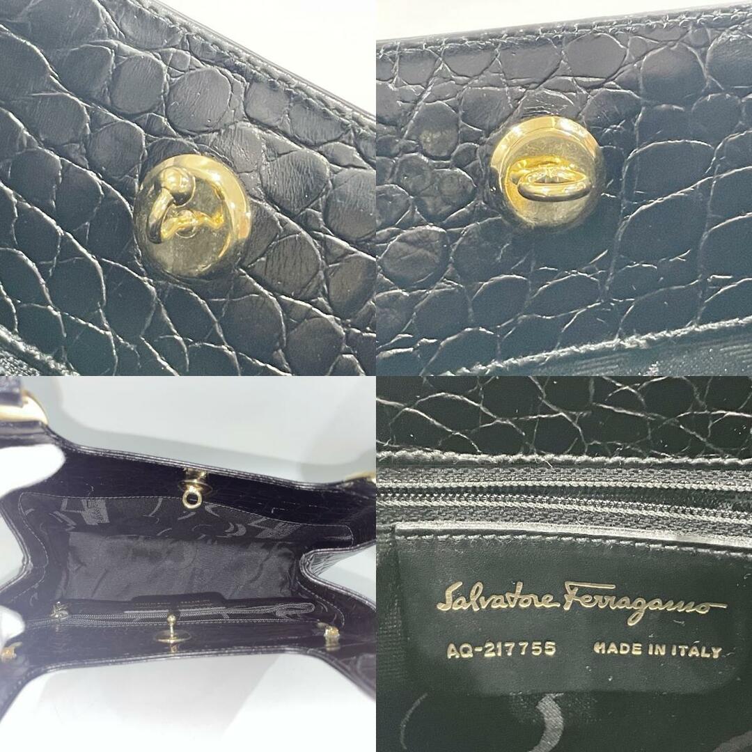 Salvatore Ferragamo(サルヴァトーレフェラガモ)のSalvatore Ferragamo ハンドバッグ ヴァラ ミニ 2WAY 型押し AQ-217755 レザー レディースのバッグ(ハンドバッグ)の商品写真