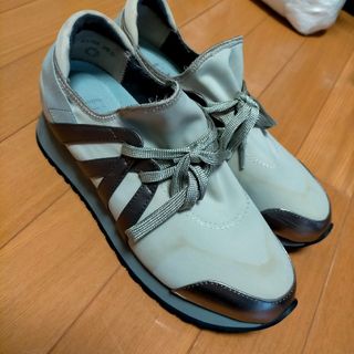 fitfit  スニーカー  25.0