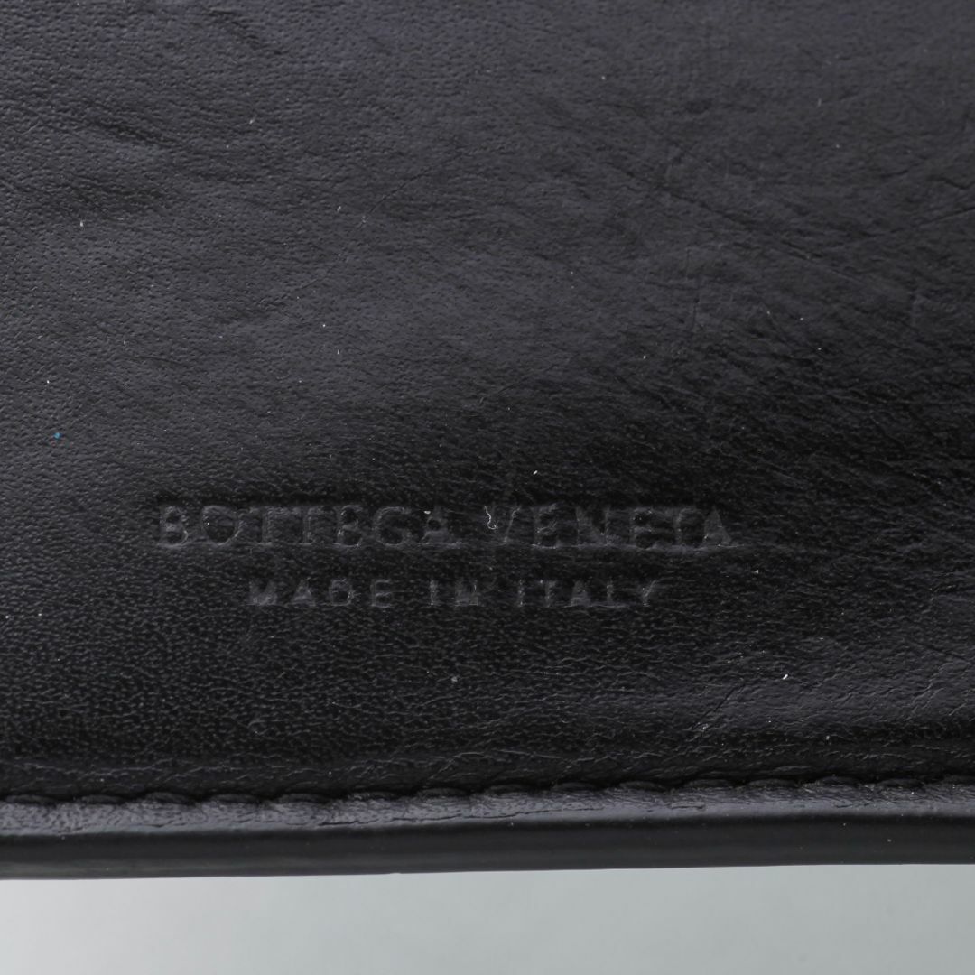 Bottega Veneta(ボッテガヴェネタ)のK3780M ボッテガ イントレ 本革 ブラック 二つ折 財布 ITALY製 メンズのファッション小物(折り財布)の商品写真