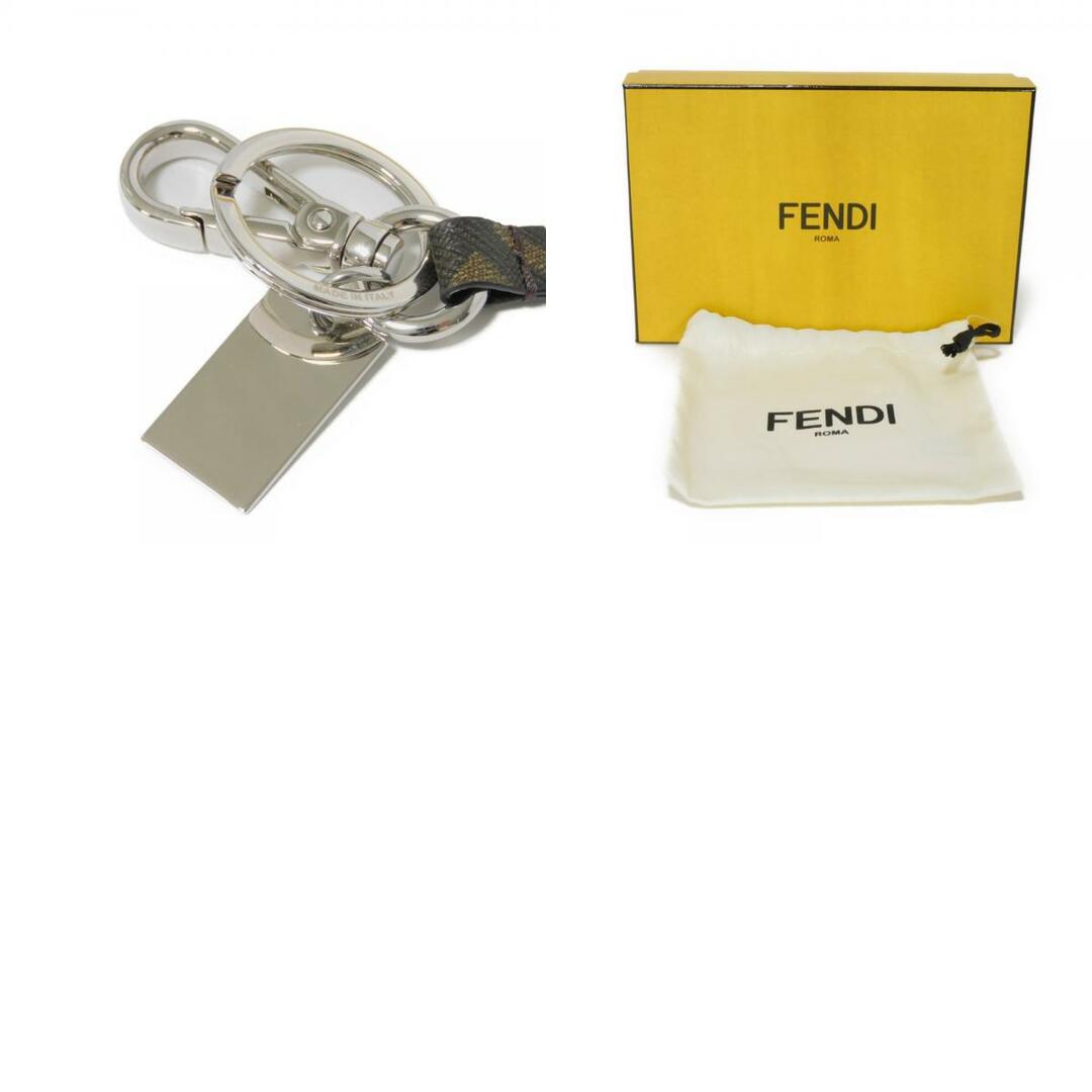 FENDI(フェンディ)のFENDI フェンディ カイリュー チャーム ポケモン 藤原ヒロシ FFキャンバス バッグチャーム 未使用 フラグメント イエロー キーホルダー 7AS256AQWMF1NVB レディースのファッション小物(キーホルダー)の商品写真