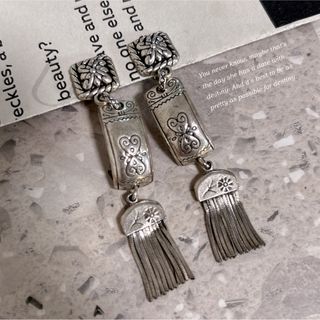 ガスビジュー(GAS BIJOUX)の【GAS BIJOUX】FREAK'S STORE フリンジ　イヤリング　美品(イヤリング)