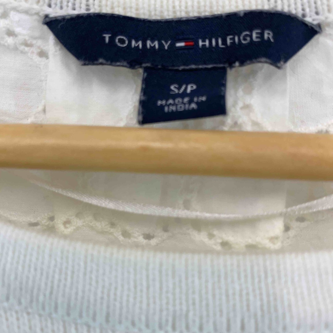 TOMMY HILFIGER(トミーヒルフィガー)のTOMMY HILFIGER トミーヒルフィガー レディース ニット/セーター　ホワイト メンズのトップス(ニット/セーター)の商品写真