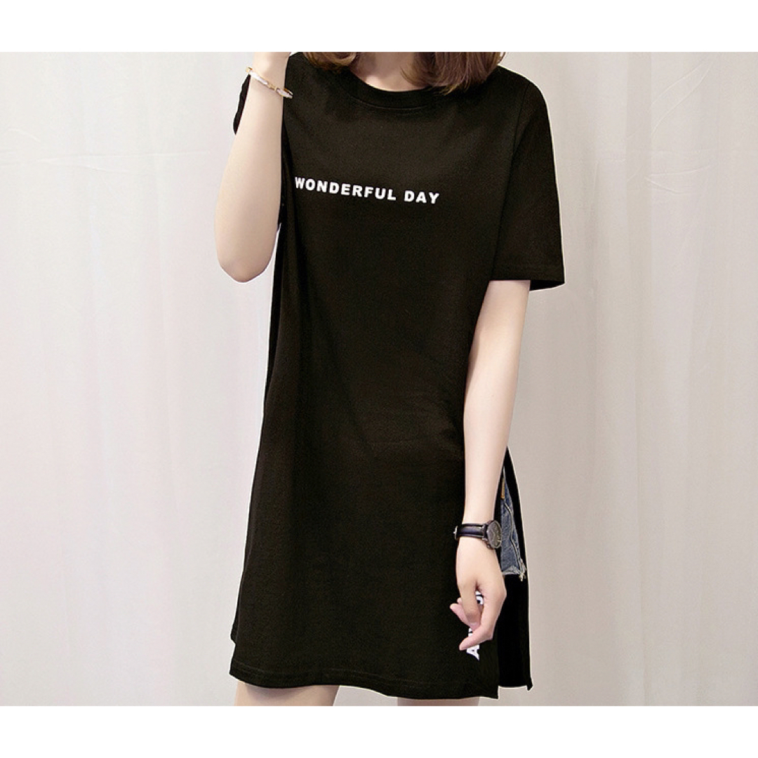 ワンポイントロゴ フェイクTシャツ ワンピース風　スリッド風 レディースのトップス(Tシャツ(半袖/袖なし))の商品写真