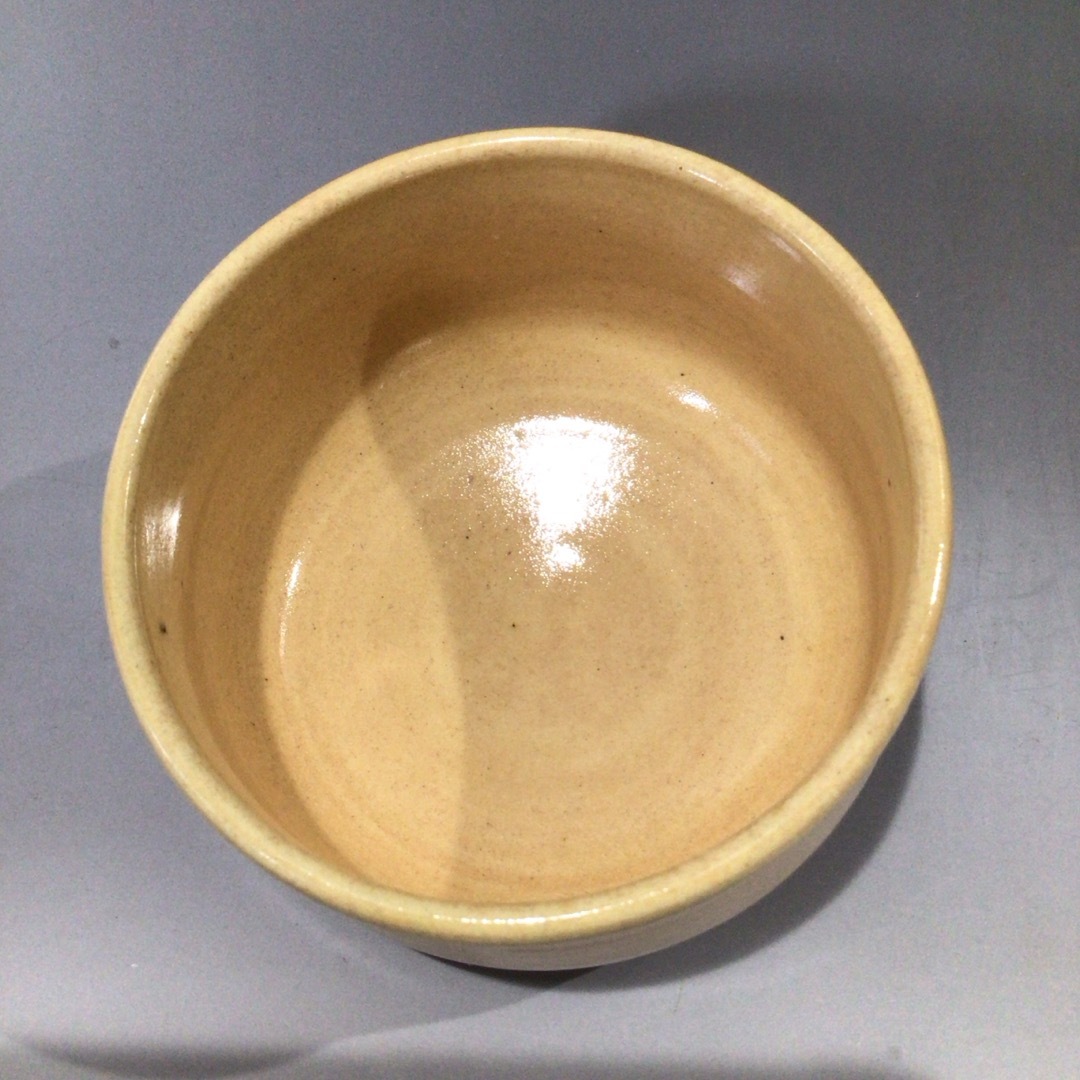 リ１１４　茶碗　『泉銘』『灰釉茶碗』　抹茶碗　紙箱　茶道具 エンタメ/ホビーの美術品/アンティーク(陶芸)の商品写真