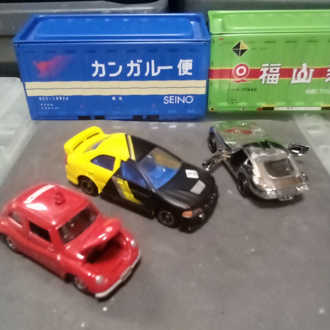 Takara Tomy(タカラトミー)のトミカ博 　非売品トミカ　消防指揮車 / 組み立て工場 / 銀メッキ エンタメ/ホビーのおもちゃ/ぬいぐるみ(ミニカー)の商品写真