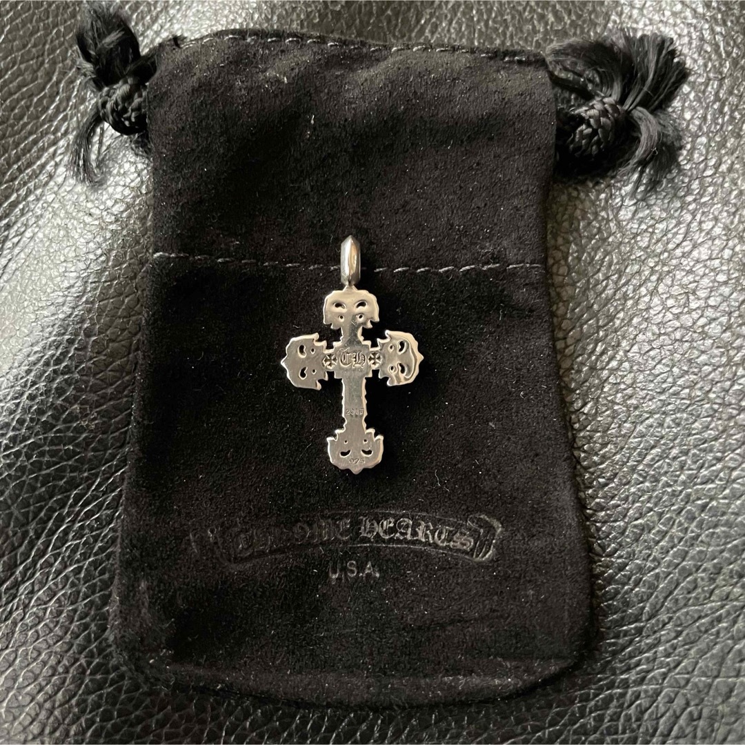 Chrome Hearts(クロムハーツ)のクロムハーツ　タイニーフィリグリークロス レディースのアクセサリー(チャーム)の商品写真