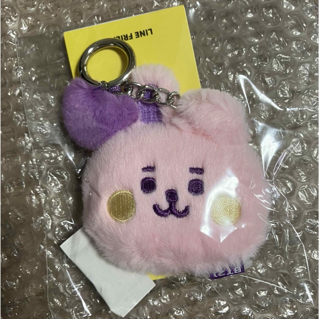 BT21(ビーティーイシビル)の【BTS・BT21】mininiキーリングパープル&バッグチャーム(COOKY) エンタメ/ホビーのタレントグッズ(アイドルグッズ)の商品写真