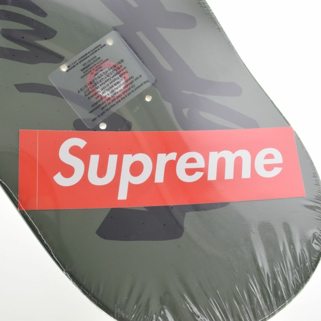 Supreme(シュプリーム)の【SUPREME】24SS Futura Skateboard Olive メンズのファッション小物(その他)の商品写真