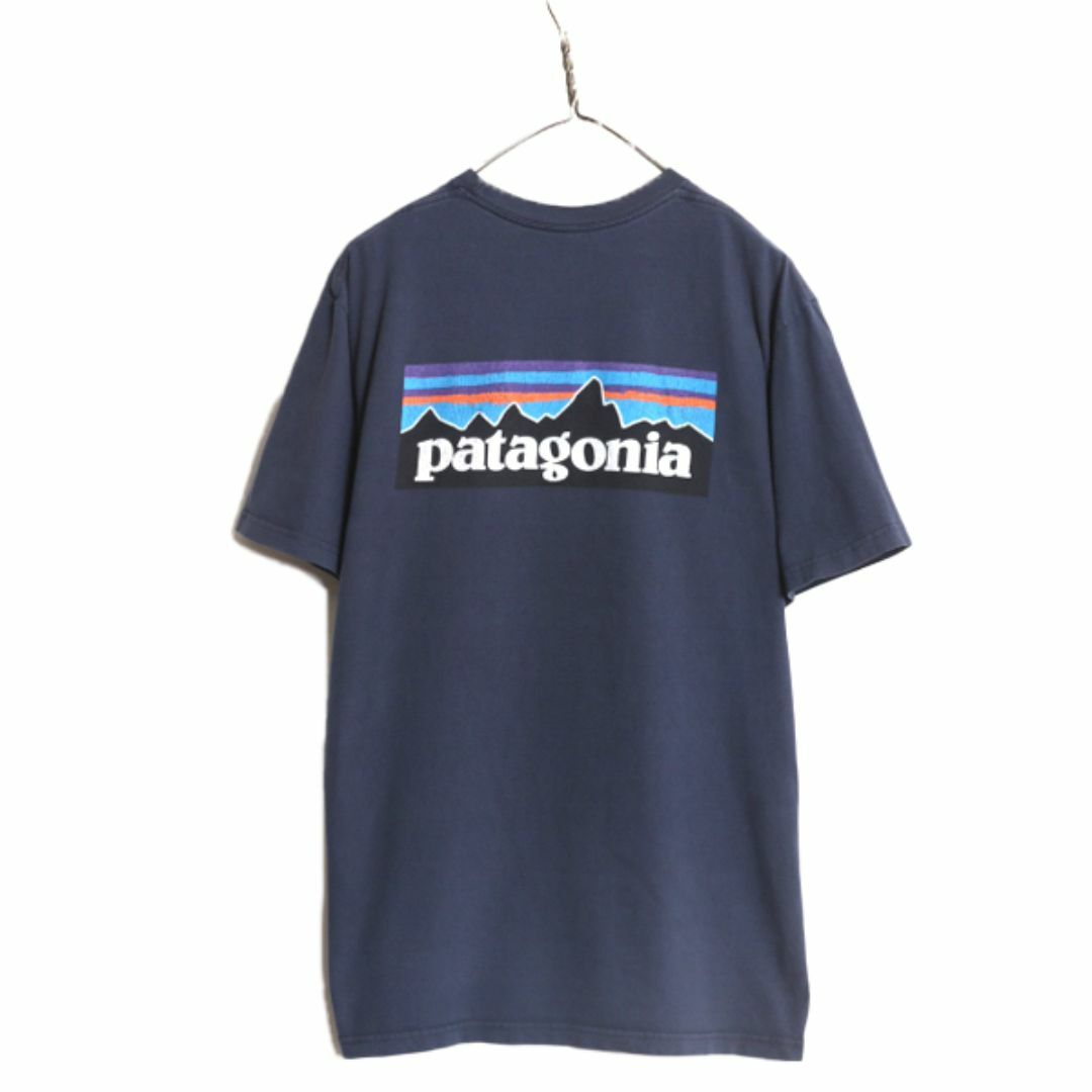 patagonia(パタゴニア)の17年製 パタゴニア 両面 プリント 半袖 Tシャツ メンズ L / 古着 Patagonia アウトドア フィッツロイ P6 バックプリント ボックスロゴ 紺 メンズのトップス(Tシャツ/カットソー(半袖/袖なし))の商品写真