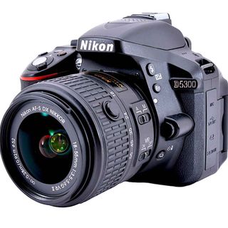 ニコン(Nikon)の美品 Wi-Fi搭載 Nikon D5300 レンズキット #6160(デジタル一眼)