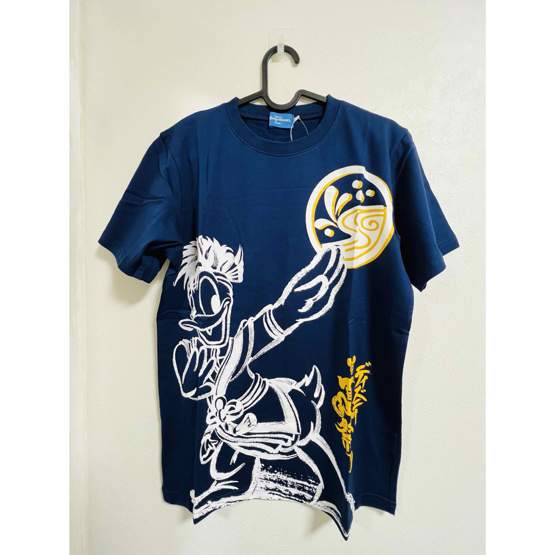 Disney(ディズニー)の新品　ドナルドダック　Tシャツ　Sサイズ　紺色 レディースのトップス(Tシャツ(半袖/袖なし))の商品写真