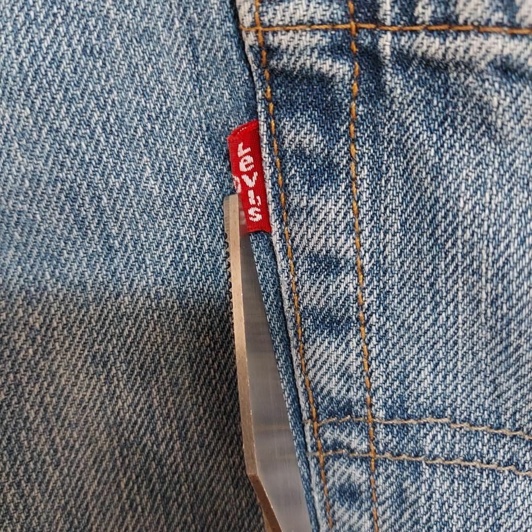 Levi's(リーバイス)のリーバイス569 Levis W34 ブルーデニム 青 ストレート 8922 メンズのパンツ(デニム/ジーンズ)の商品写真