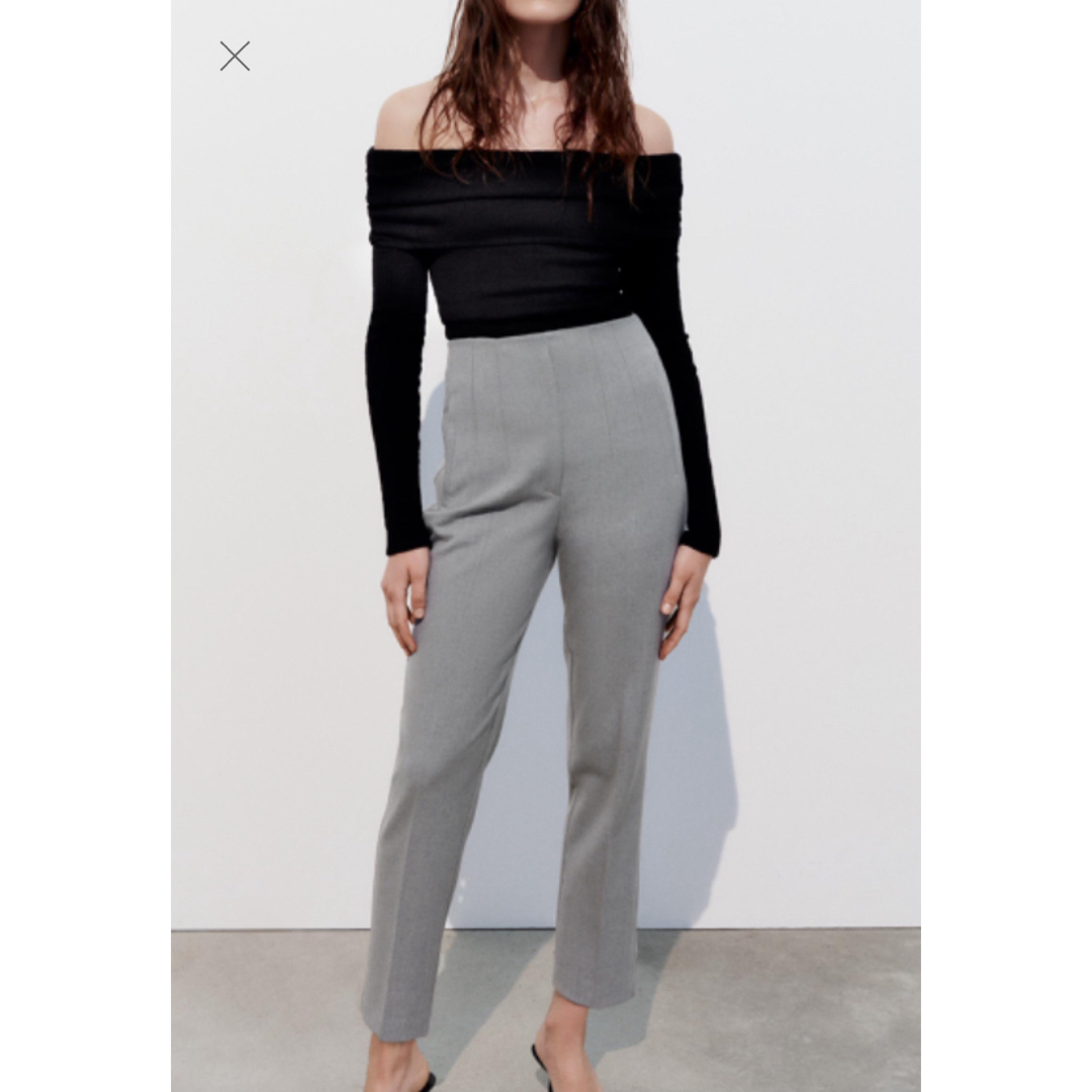 ZARA(ザラ)のザラ　新品　ハイウェスト　テーパード　パンツ レディースのパンツ(カジュアルパンツ)の商品写真