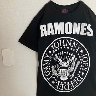 ミュージックティー(MUSIC TEE)のRAMONESラモーンズパンクロックバンドTシャツtシャツバンTビッグロゴバンt(Tシャツ/カットソー(半袖/袖なし))