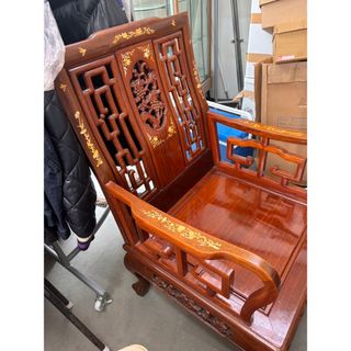 【直接受渡限定】滝画廊の高級家具店購入の木製高級椅子　横64センチ 縦95センチ(その他)