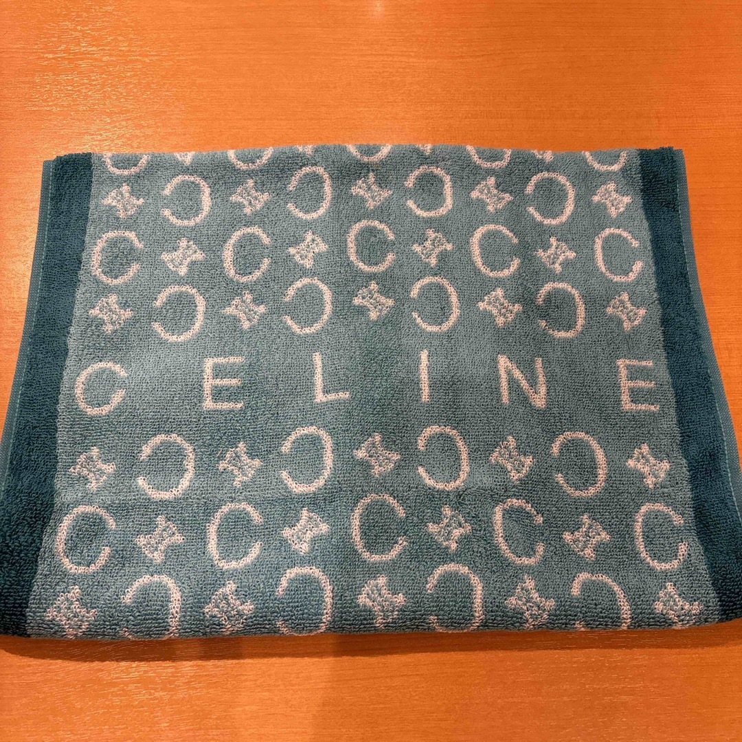 celine(セリーヌ)のセリーヌフェイスタオルブルー② インテリア/住まい/日用品の日用品/生活雑貨/旅行(タオル/バス用品)の商品写真