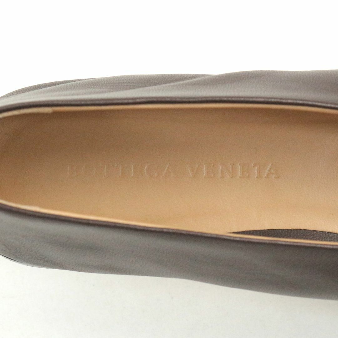 Bottega Veneta(ボッテガヴェネタ)のボッテガヴェネタ ポインテッドトゥフラットシューズ / スリッポン レディースの靴/シューズ(ローファー/革靴)の商品写真