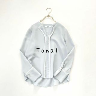 トーナル(TONAL)のトーナル　配色パイピングブラウス　ライトブルー(シャツ/ブラウス(長袖/七分))