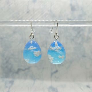 No.92 レジン 空のたまごピアス(イヤリング変更可能)(ピアス)