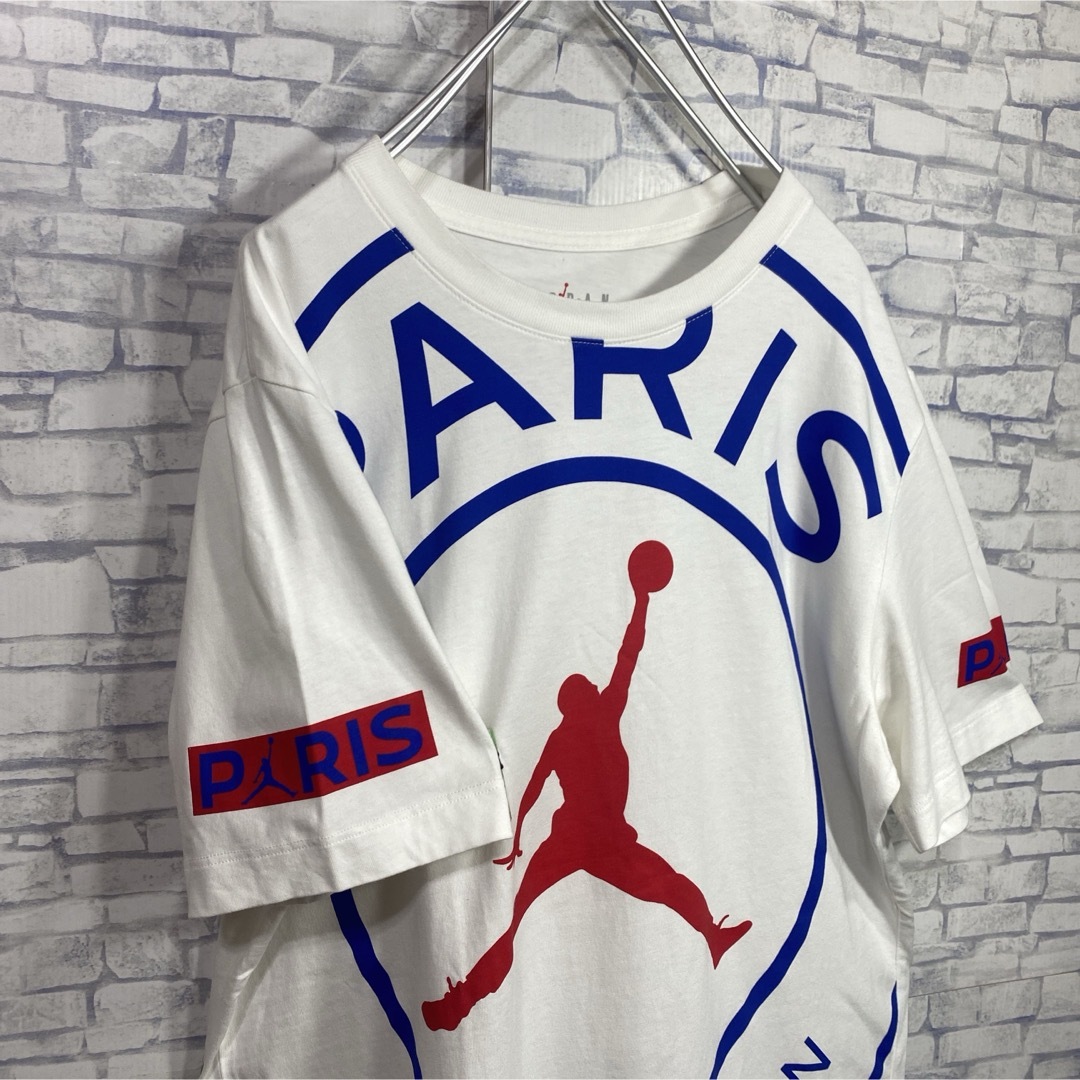 Jordan Brand（NIKE）(ジョーダン)のパリ　サンジェルマン×ジョーダン　デカロゴ　半袖Tシャツ　ジャンプマン　Lサイズ メンズのトップス(Tシャツ/カットソー(半袖/袖なし))の商品写真