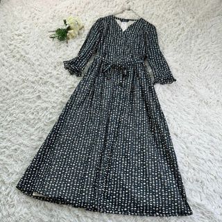 エスマックスマーラ('S Max Mara)の美品 入手困難 マックスマーラ ワンピース ロング丈 フレア Lサイズ Vネック(ロングワンピース/マキシワンピース)