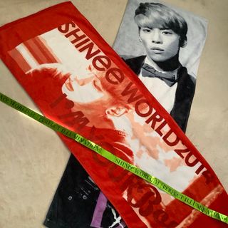 SHINee ジョンヒョン　ライブタオル　２枚セット　テープ付き(アイドルグッズ)