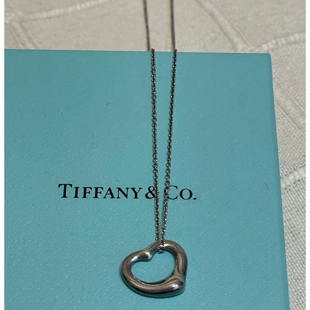 Tiffany & Co.(ティファニー)のオープン ハート ペンダント レディースのアクセサリー(ネックレス)の商品写真