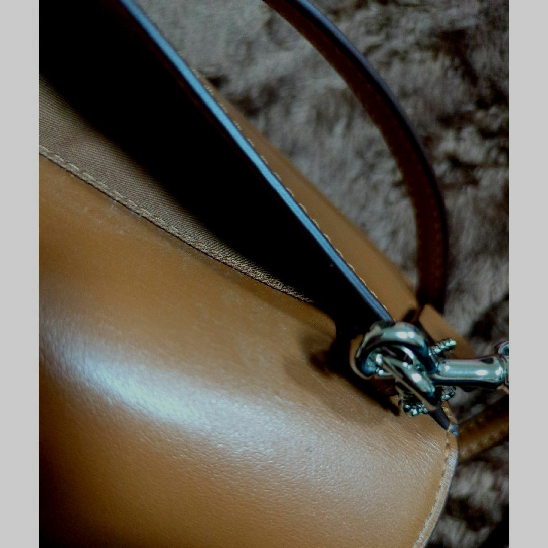 COACH(コーチ)の✩COACH✩　財布ポシェット　スマホも入るショルダーバッグ レディースのファッション小物(財布)の商品写真