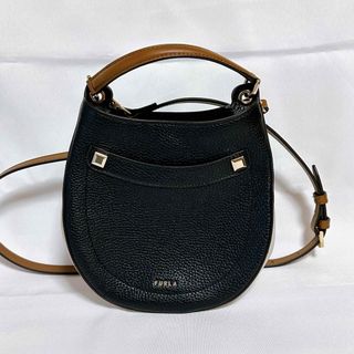 フルラ(Furla)のフルラ　アフロディテ　ミニ　クロスボディ　ショルダーバッグ　ブラック　バイカラー(ショルダーバッグ)