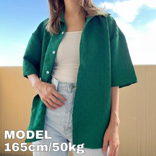 半袖シャツ 新品未使用 L 立体生地 緑 グリーン 柄シャツ(シャツ)