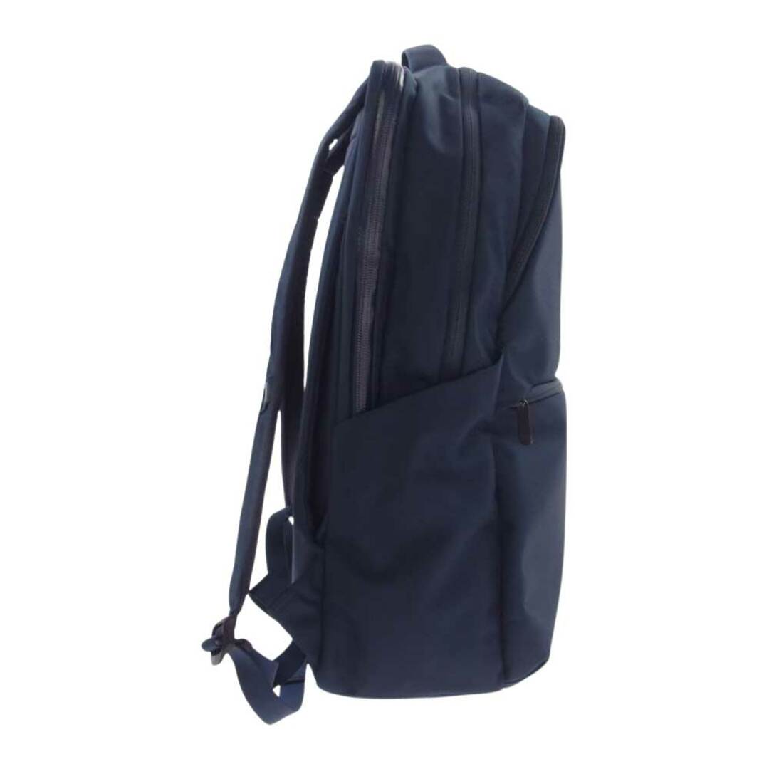 THE NORTH FACE(ザノースフェイス)のTHE NORTH FACE ノースフェイス バックパック NM82329  SHUTTLE DAYPACK シャトル デイパック バックパック リュック ネイビー系【中古】 メンズのバッグ(バッグパック/リュック)の商品写真