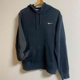 ナイキ(NIKE)のNIKE イブサンローラン　サンローラン　パーカー(パーカー)