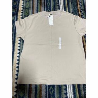 GU Tシャツ　ベージュ　シンプル　S 無地　使いやすい　夏　summer