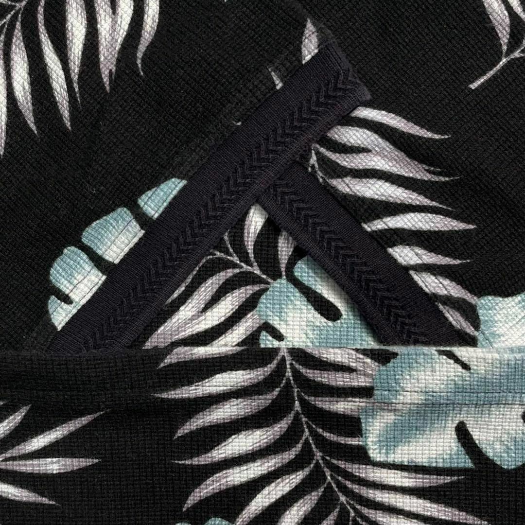 ポロシャツ　半袖　アロハ　ゴルフ　コントラスト　ブラック　黒　総柄 メンズのトップス(ポロシャツ)の商品写真