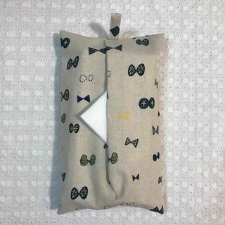 北欧ちょうちょ柄のボックスティッシュカバー　ハンドメイド　kiruma(ティッシュボックス)