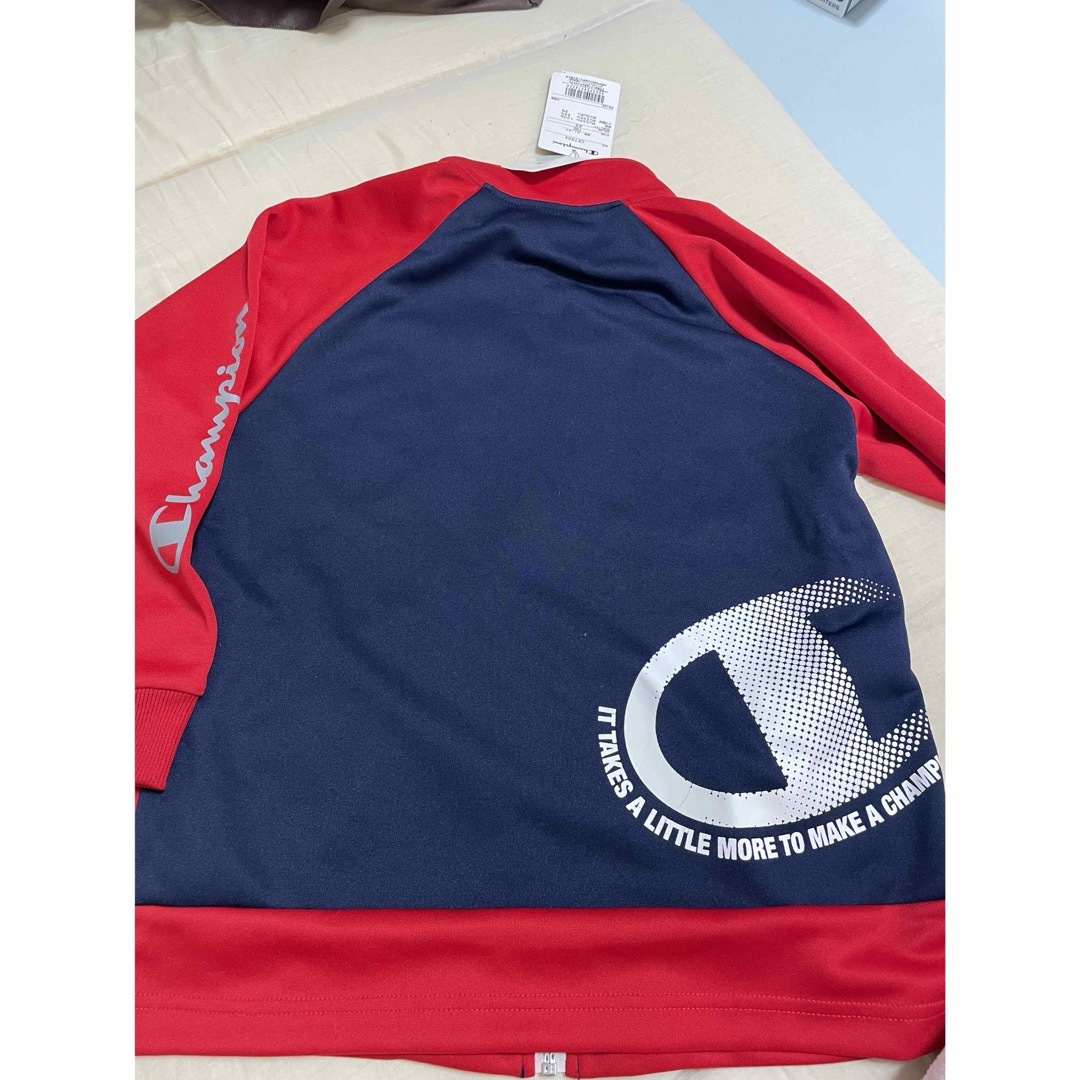 Champion(チャンピオン)のチャンピオン　ジャージ　130 キッズ/ベビー/マタニティのキッズ服男の子用(90cm~)(ジャケット/上着)の商品写真