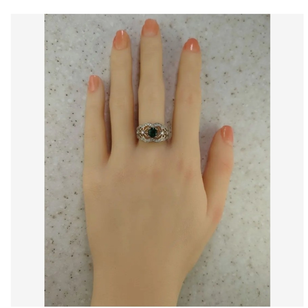 750 P.WGトラピッチェエメラルド ダイヤモンドリング  18金 ダイヤ レディースのアクセサリー(リング(指輪))の商品写真