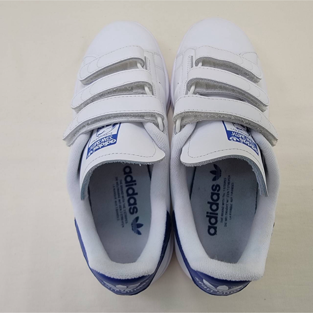 STANSMITH（adidas）(スタンスミス)のアディダス スタンスミス ベルクロ ホワイト/ブルー 24.5cm レディースの靴/シューズ(スニーカー)の商品写真