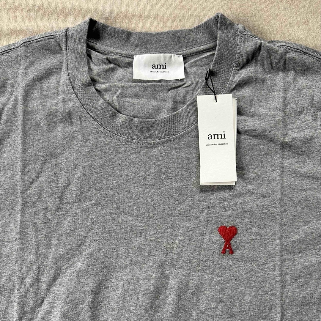 Maison Martin Margiela(マルタンマルジェラ)のXXXL新品 AMI Paris アミ グラフィック ロゴ Tシャツ グレー メンズのトップス(Tシャツ/カットソー(半袖/袖なし))の商品写真