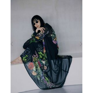 アメリヴィンテージ(Ameri VINTAGE)のUND 2WAY DARIA V NECK DRESS(ロングワンピース/マキシワンピース)