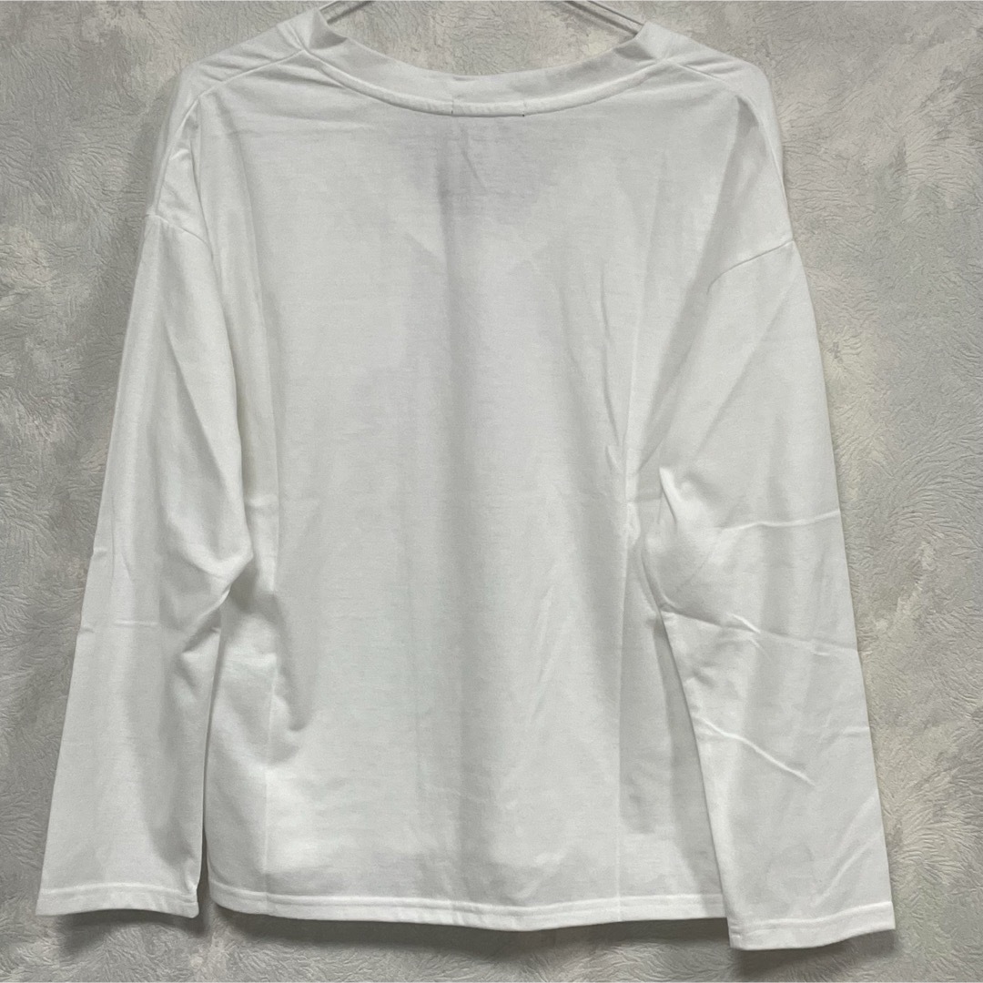 INGNI(イング)の新品未使用 INGNI イング カットソー 長袖 ロンT ホワイト 白 Mサイズ レディースのトップス(Tシャツ(長袖/七分))の商品写真