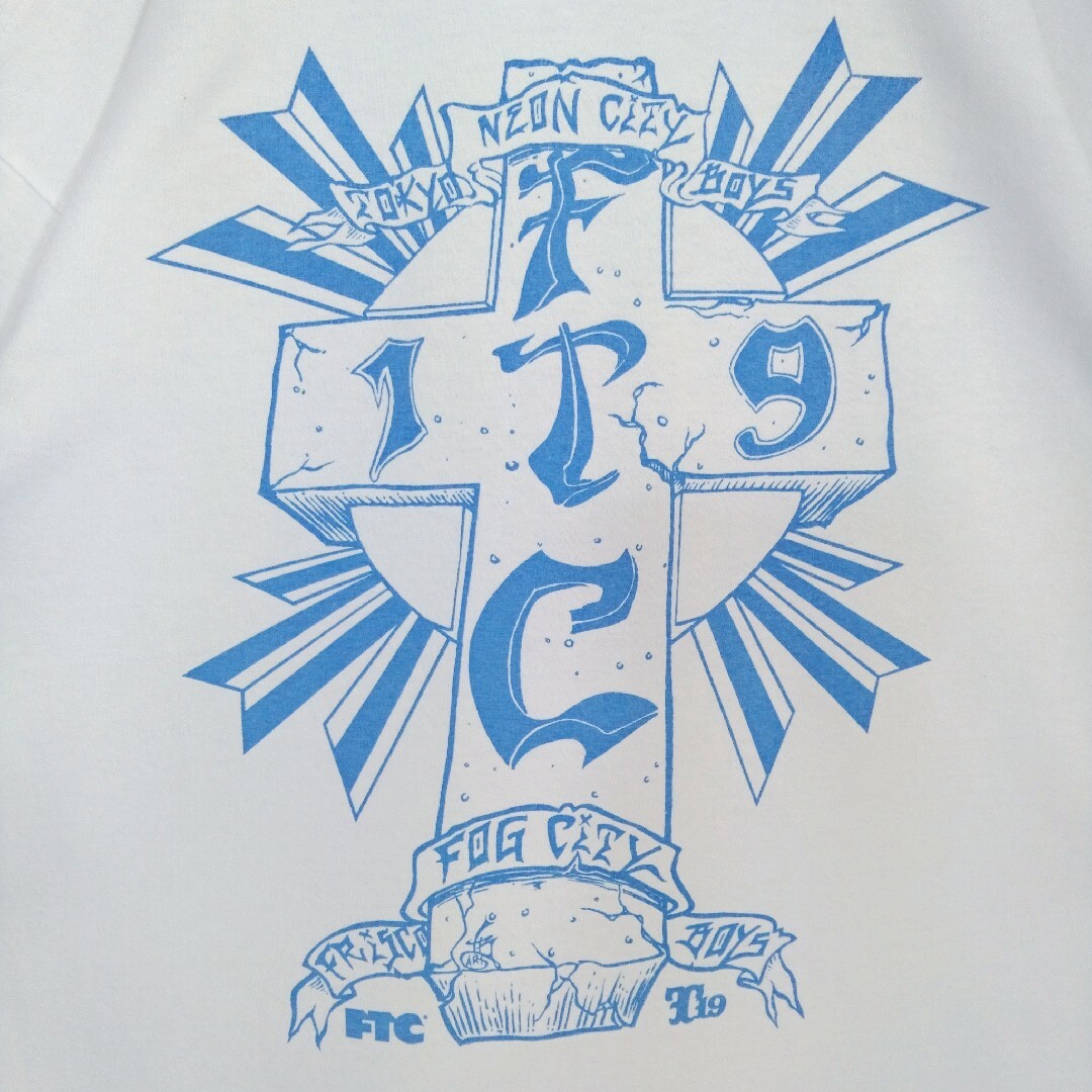 FTC(エフティーシー)の《FTC /エフティーシー》T19　カラークロス　Tシャツ　ビッグシルエット メンズのトップス(Tシャツ/カットソー(半袖/袖なし))の商品写真