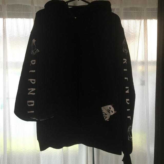 今日だけお値下げします。リップンディップ RIPNDIP パーカー 訳あり激安で