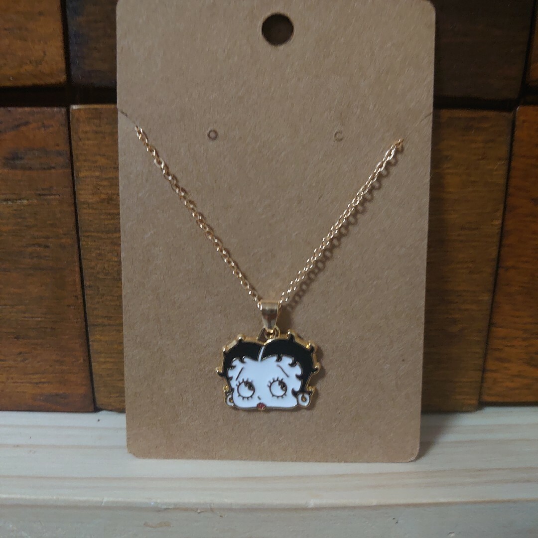 Betty Boop(ベティブープ)のベティ   ネックレス レディースのアクセサリー(ネックレス)の商品写真