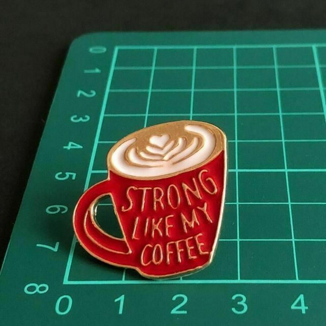 ＊ 珈琲ピンズ ＊ [ STRONG LIKE MY COFFEE ] 赤 エンタメ/ホビーのコレクション(その他)の商品写真