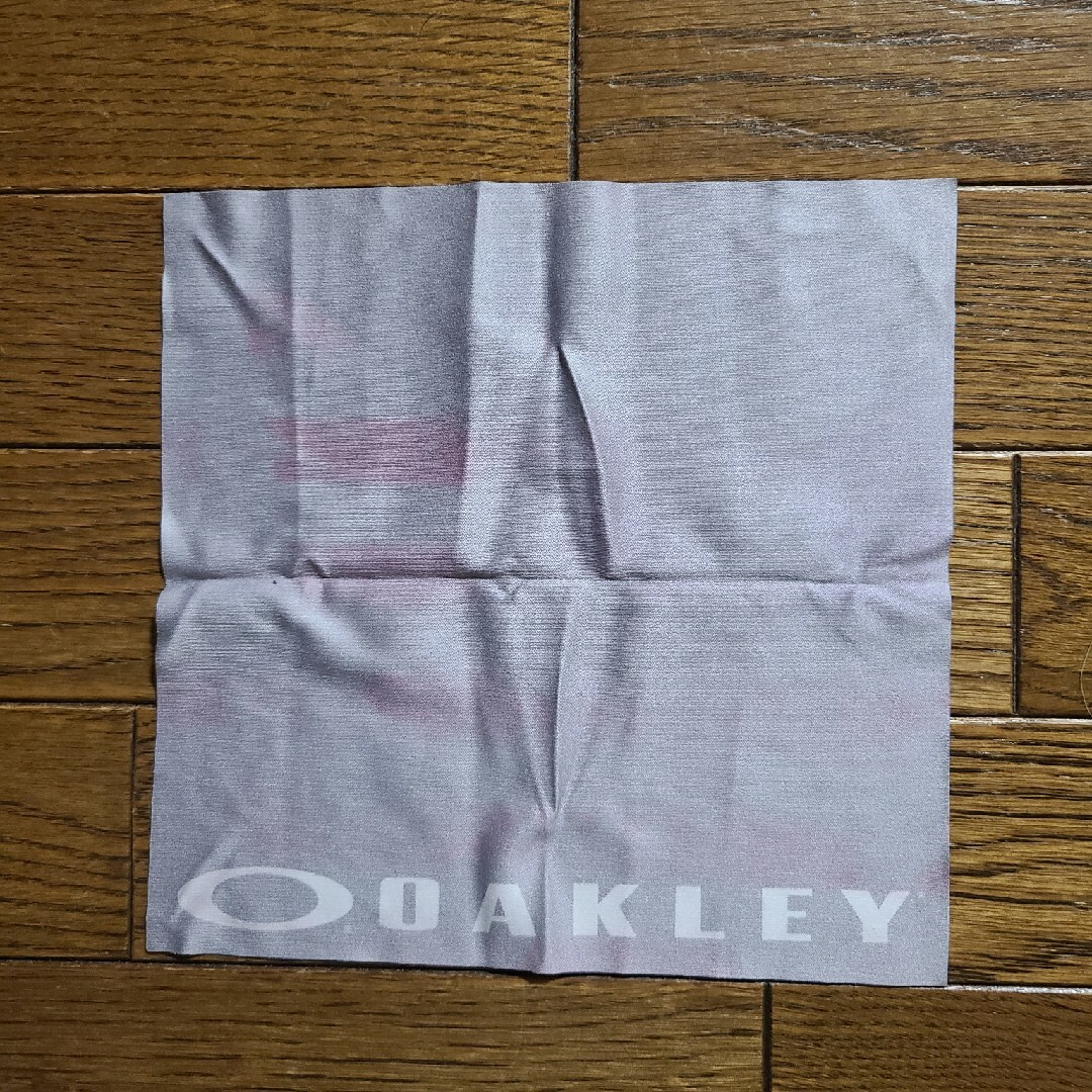 Oakley(オークリー)のOAKLEY　レンズクリーナーキット メンズのファッション小物(サングラス/メガネ)の商品写真