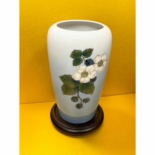 ロイヤルコペンハーゲン(ROYAL COPENHAGEN)の【希少】ロイヤルコペンハーゲン　ブラックベリー　花瓶　H20cm(花瓶)